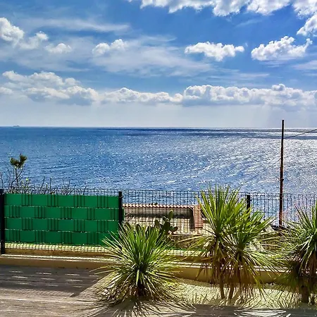 Eden Villa *