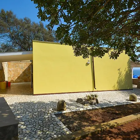 Villa Eden